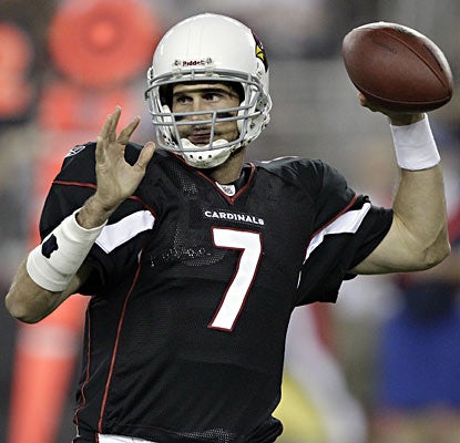 Matt Leinart plays just one series in the final preseason game, completing 2 of 3 passes for 47 yards.  (AP)