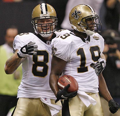 Jeremy Shockey is pleased with Devery Henderson after he catches a 29-yard pass for the first score