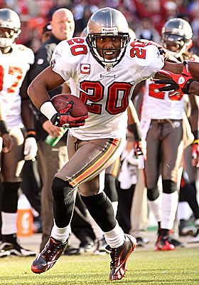 Ronde Barber and the Buccaneers are in the thick of the NFC South race. (Getty Images)