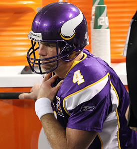 Vikings head coach Leslie Frazier needs to do the right thing for his red-hot team, and that's keep Brett Favre off the field. (AP)