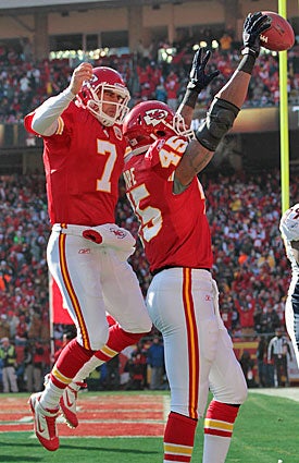 Taking advice from a pal and former teammate with plenty of experience, Matt Cassel says he will enjoy his playoff baptism. (Getty Images)