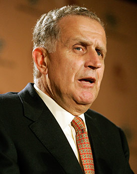 Former commissioner Paul Tagliabue would not have allowed the labor situation to reach its current point. (Getty Images)