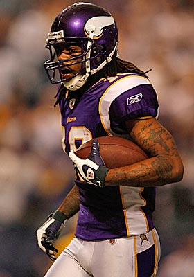 Sidney Rice is a big receiver who would be a perfect fit for the Browns. (Getty Images)