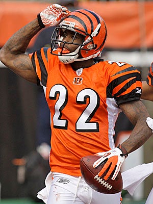All signs pointed to the Bengals keeping cornerstone cornerback Johnathan Joseph -- until those signs pointed to Houston. (AP)