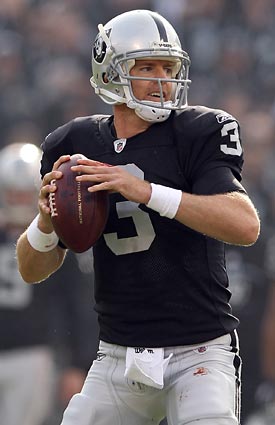 Running short on offensive weapons, Carson Palmer likely won't be able to keep the Raiders close in Green Bay. (Getty Images)