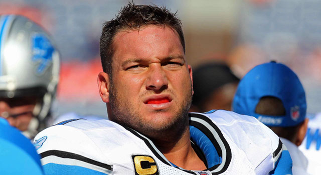 Dominic Raiola is now 0-4 lifetime vs. the Patriots. (USATSI)