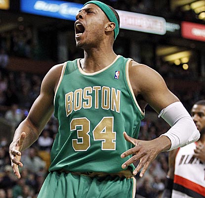 Paul Pierce and Ray Allen score 22 points apiece for the Celtics, who lead by 35 at the half.  (US Presswire)