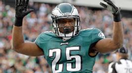 The Eagles continue keeping their own players happy, with LeSean McCoy the latest to benefit. 