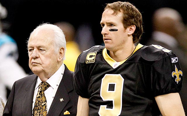 Drew Brees, seen here with Saints owner Tom Benson, was against the latest workers comp legislation. (USATSI)