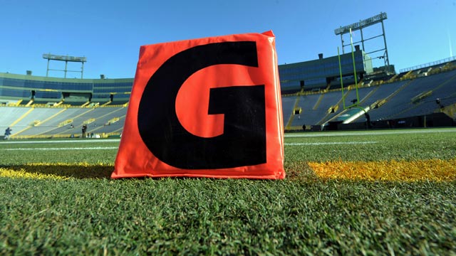 Did the Packers throw the most touchdown passes last season? (US Presswire)