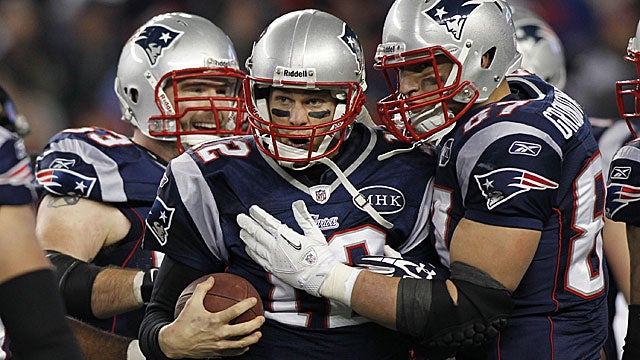 Can Tom Brady lead the Patriots to one more undefeated regular season? Pete Prisco thinks so. (US Presswire)