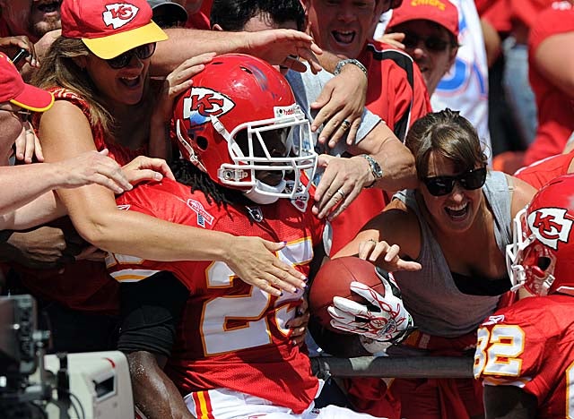 Looking to extend 2010's success, Charles played one game in '11 before tearing his ACL. (Getty Images)