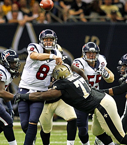 Matt Schaub completes 15 of 18 passes for 194 yards and a touchdown in the Texans' preseason loss to the Saints. (AP)