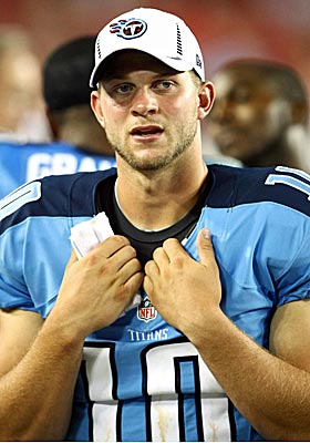 Locker has the help of a supportive veteran mentor, Matt Hasselbeck. (US Presswire)