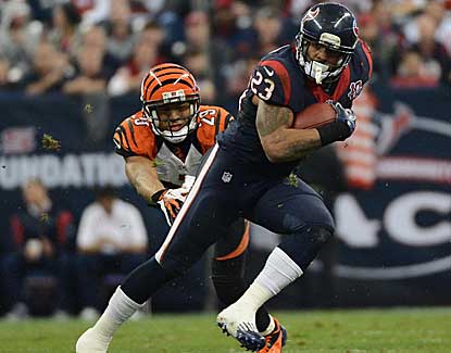 Arian Foster paces the Houston Texans offense with 140 rushing yards and the team's only touchdown. (Getty Images)