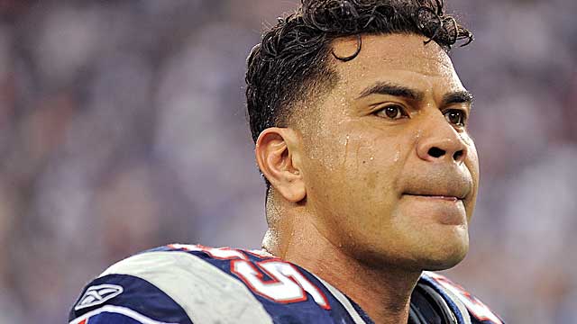 Seau's family requested the analysis of his brain after his death in May. (Getty Images)
