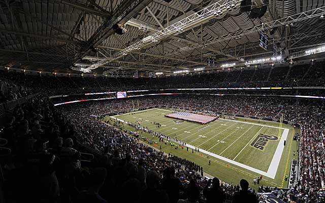 A panel of arbitrators sides with the St. Louis Rams in plans to renovate the Edward Jones Dome. (US Presswire)