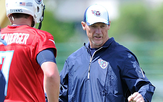 Ken Whisenhunt seems to like the fact his Titans are a little uncomfortable. (Getty)