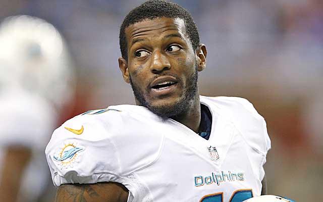 Getting rid of Mike Wallace and his bad contract is a win for the Dolphins. (USATSI)