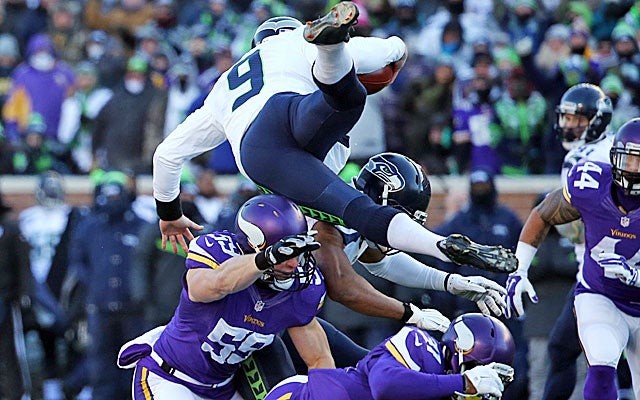 Seahawks' punter bloodied after face plant
