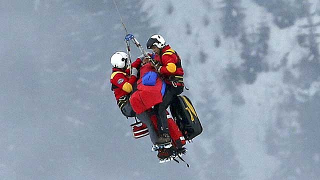 Vonn tore her ACL and her MCL in her right knee and fractured her tibia. (AP)