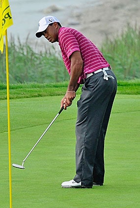 Failures on the green are contributing greatly to Tiger Woods' season-long slump. (Getty Images)
