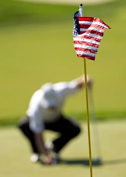 Patriotism and golf can go together well. (US Presswire)