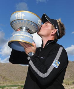 Luke Donald made 32 birdies in 89 holes at Accenture. (AP)