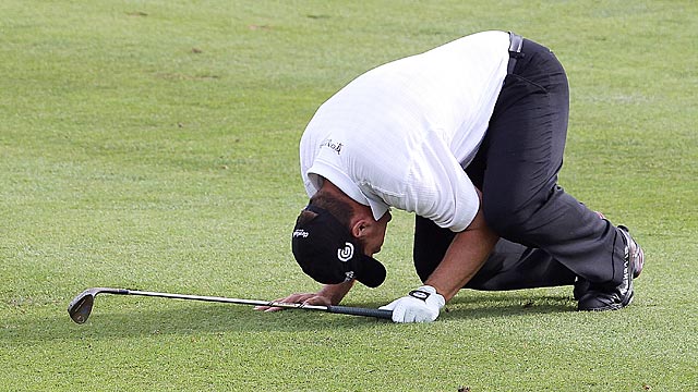 Roland Thatcher after seeing his approach go in a bunker on the 18th hole Sunday. (Getty Images)