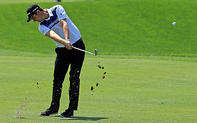 Rose bogeys No. 18 to finish tied for the lead heading into the weekend at Bay Hill. (Getty Images)
