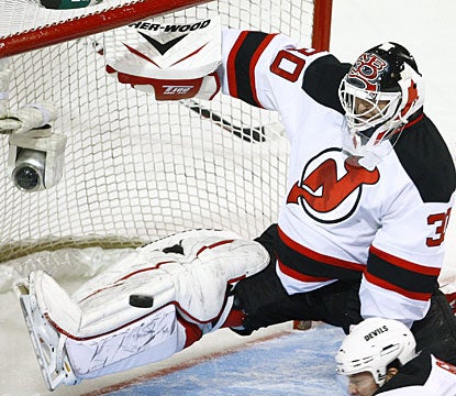 It's nothing new for Martin Brodeur, who turns away 29 shots to gain his ninth career shutout against Montreal. (AP)