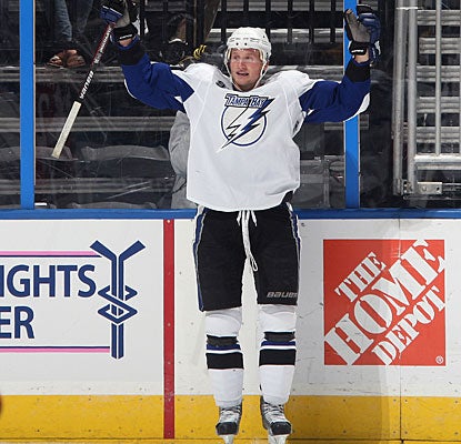 Steven Stamkos gets three goals in a game for the second time in his career. (Getty Images)