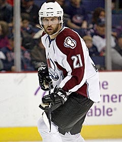 Peter Forsberg just cannot get around a chronic foot injury. (Getty Images)