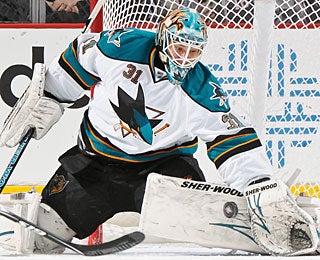 Antti Niemi has lost only twice in regulation time in the last 15 consecutive starts. (Getty Images)