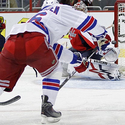 Erik Christensen scores his second goal and proceeds to set up two more goals in the third period. (US Presswire)