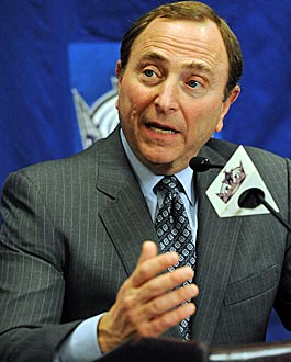 Bettman didn't flinch when major sponsor Air Canada made demands. (US Presswire)