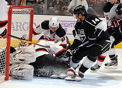 Goalie Johan Hedberg makes 31 saves en route to his 18th career shutout.  The Devils win 3-0. (Getty Images)