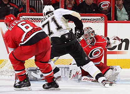 Cam Ward makes 37 saves to help his team put an end to a four-game losing streak. (Getty Images)