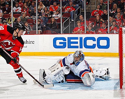 New York's Al Montoya saves 24 against the New Jersey Devils for the Islanders' first road win of the season. (Getty Images)