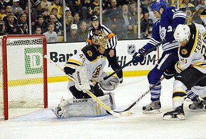 Tuukka Rask makes 21 saves to collect his fourth win in five starts. He has allowed just nine goals in that span. (US Presswire)