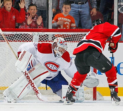 Carey Price denies Zach Parise on a penalty shot with 47 seconds to play and the Habs up by one goal.  (Getty Images)