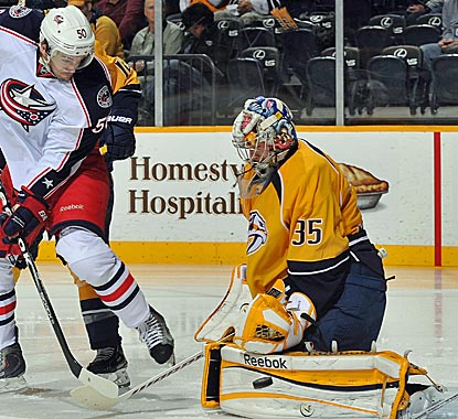 Nashville goalie Pekka Rinne sets a franchise record with his eighth straight victory in net.  (Getty Images)