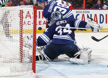 James Reimer posts his second straight shutout, sending back a whopping 49 shots in a rout. (AP)