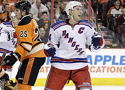 Ryan Callahan scores three goals to help the Rangers beat the Flyers for the seventh straight time. (AP)