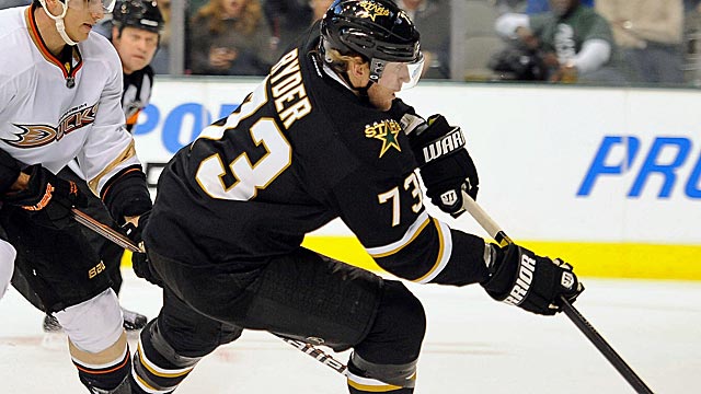 After coming over from the Bruins, Michael Ryder has hit the 30-goal mark with the Stars. (US Presswire)