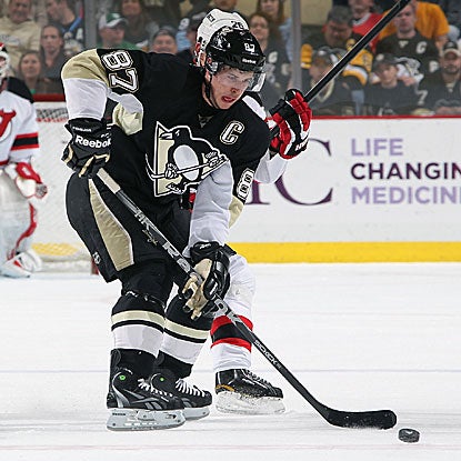 In their win over the Devils, the Penguins' Sidney Crosby scores his first goal at home since late November.  (Getty Images)