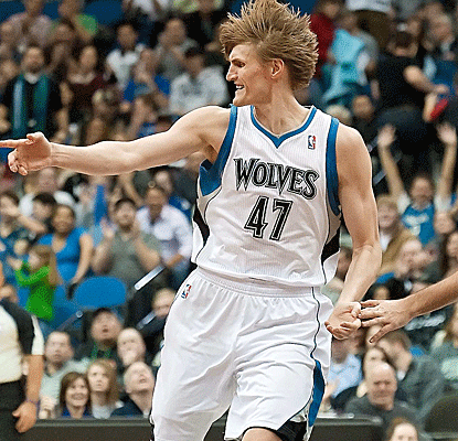 Andrei Kirilenko posts a double-double with 21 points and 11 boards as the Timberwolves get past Houston.  (US Presswire)