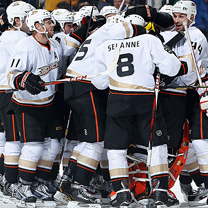 The Ducks' victory against the Predators is their fourth straight and eighth out of their last nine. (US Presswire)