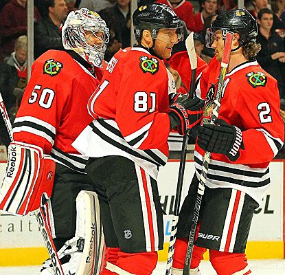 The Blackhawks continue to win, blanking the Jackets for the 7th shutout of Corey Crawford's career. (USATSI) 