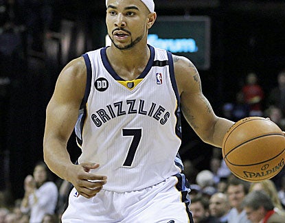 Memphis' Jerryd Bayless scores all 13 of his points in the final 13 minutes against the Trail Blazers. (AP)